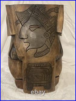 2 Pieces Of Carved Art In One Wood Sculpture, Signed By The Artist MARTIN 2 Pieces Of Carved Art In One Wood Sculpture, Signed By The Artist MARTIN