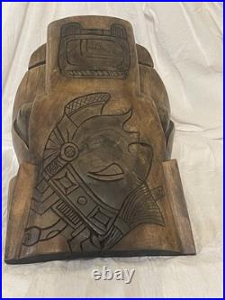 2 Pieces Of Carved Art In One Wood Sculpture, Signed By The Artist MARTIN 2 Pieces Of Carved Art In One Wood Sculpture, Signed By The Artist MARTIN