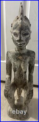 22 Hand Carved African Mother Child Wood Sculpture Tribal Style Figure Folk Art