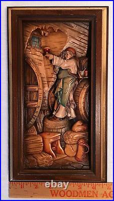 ANRI Carved Wood Framed Wall Plate The CELLAR MASTER