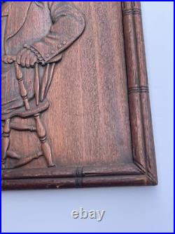 ANTIQUE WOOD CARVING SCULPTURE GENTLEMAN Portrait 19th Century Seated Man