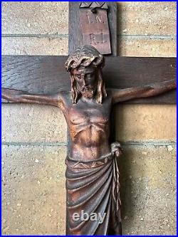 Antique Arts Crafts Mission Oak Sculpture Wood Crucifix Carved Christ Cross 26