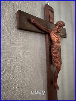 Antique Arts Crafts Mission Oak Sculpture Wood Crucifix Carved Christ Cross 26