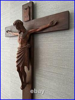 Antique Arts Crafts Mission Oak Sculpture Wood Crucifix Carved Christ Cross 26