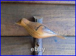 Antique Folk Art Single Piece of Hard Wood Carved From PA Painted Songbird Antique Folk Art Single Piece of Hard Wood Carved From PA Painted Songbird