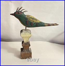 Antique Pennsylvania Folk Art Carved Bird With Bristle