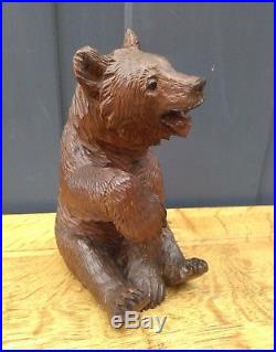 Antique Swiss Brienz, Black Forest, Wood Carving Sitting Bear, Sculpture