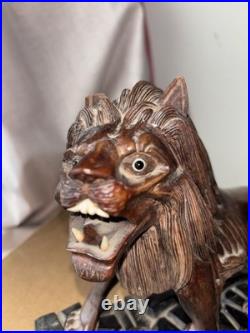 Antique Wood Carving Exquisite Lion Statue Wooden Figurines Art