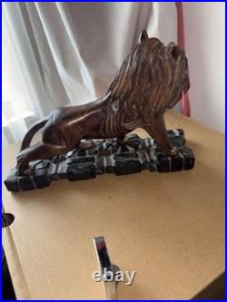 Antique Wood Carving Exquisite Lion Statue Wooden Figurines Art