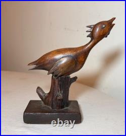 Antique hand carved wood 19th century Folk Art shore bird statue sculpture Antique hand carved wood 19th century Folk Art shore bird statue sculpture