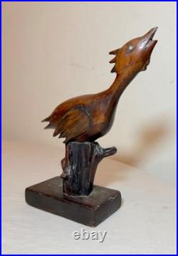 Antique hand carved wood 19th century Folk Art shore bird statue sculpture Antique hand carved wood 19th century Folk Art shore bird statue sculpture