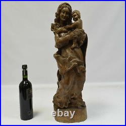 Around 1900 old sculpture Madonna and child, carved wood, height 25,6 in