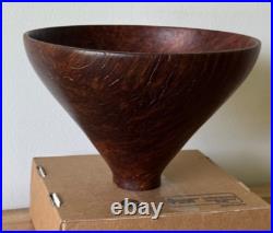 Beautiful Hawaii Eric Reeves Signed Walnut Burl Bowl Exquisite