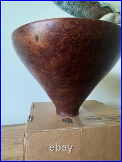 Beautiful Hawaii Eric Reeves Signed Walnut Burl Bowl Exquisite
