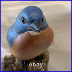 Big Sky Carvers Bob Guge Eastern Bluebird Wood Carving Sculpture Master Edition