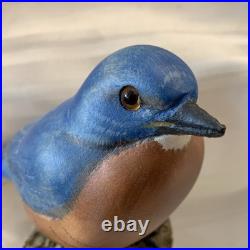 Big Sky Carvers Bob Guge Eastern Bluebird Wood Carving Sculpture Master Edition