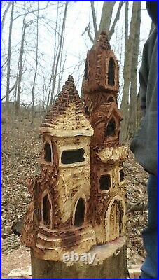 CHAINSAW CARVED RED CEDAR FAIRYTALE CASTLE, HOME AND GARDEN DECOR/Sculpture