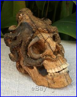 Carved Skull Sculpture Wood Human with Octopus Human Skull Replica Realistic