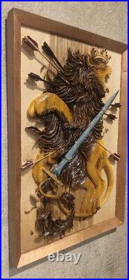 Carved painting Invincibility