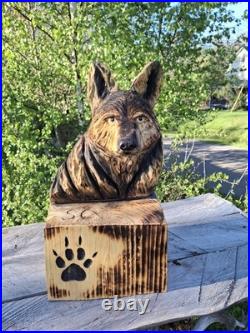 Chainsaw Carved Coyote Wolf Bust Wood Carving Rustic Art Sculpture Statue Dog