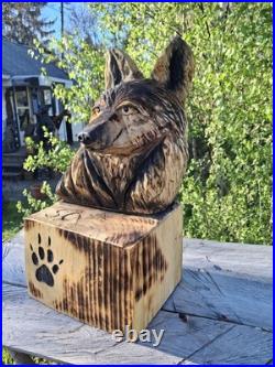 Chainsaw Carved Coyote Wolf Bust Wood Carving Rustic Art Sculpture Statue Dog