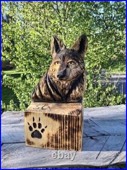 Chainsaw Carved Coyote Wolf Bust Wood Carving Rustic Art Sculpture Statue Dog