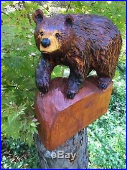 Chainsaw Carved REALISTIC Walking Bear PINE WOOD Sculptures Log Cabin Decor
