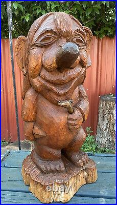 Chainsaw Carved Wood 24 Statue UNIQUE! Bear