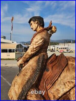 Chainsaw wood carving sculpture