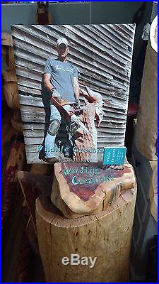 Chainsaw wood sculpture and carving art