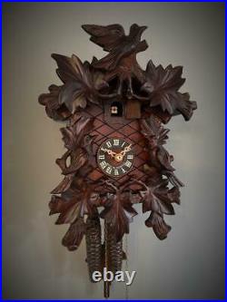 Cuckoo clock black forest 1 day original german wood carving mechanical new top