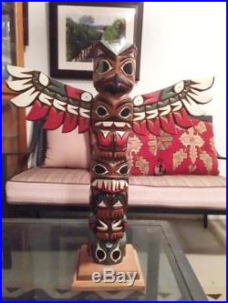 Eric Williams Pacific Northwest Superb Wood Totem Pole Carving Sculpture