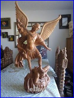HAND CARVED WOOD SAINT ARCHANGEL MICHAEL SCULPTURE angel statue RELIGIOUS 31.5'