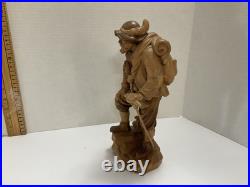 Hand Carved Climber Demetz Patick Italy DE5022 1995 Hand Carved Climber Demetz Patick Italy DE5022 1995