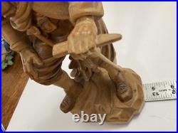 Hand Carved Climber Demetz Patick Italy DE5022 1995 Hand Carved Climber Demetz Patick Italy DE5022 1995