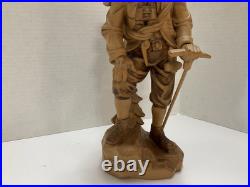 Hand Carved Climber Demetz Patick Italy DE5022 1995 Hand Carved Climber Demetz Patick Italy DE5022 1995