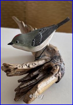 Illegible Signed Kinglet Songbird Hand Carved wooden Sculpture Bird Figure