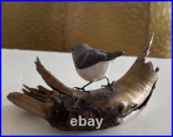Illegible Signed Kinglet Songbird Hand Carved wooden Sculpture Bird Figure