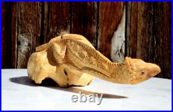 JOHN SIM b. INDONESIA d. 2018 OCALA, FL MASTER WOODCARVER GECKO RARE JOHN SIM b. INDONESIA d. 2018 OCALA, FL MASTER WOODCARVER GECKO RARE