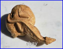 JOHN SIM b. INDONESIA d. 2018 OCALA, FL MASTER WOODCARVER GECKO RARE