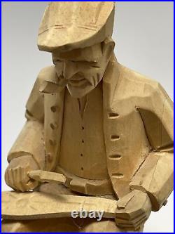 Krogenæs Møbler wood carving sculpture self portrait