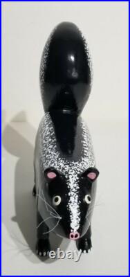 Lonnie & Twyla Money Folk Art Skunk Wood Carving Sculpture