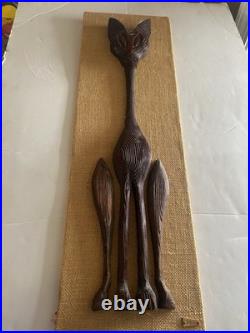 MCM Wooden Siamese Cat Artisan Wall Hanging Hand Carved Signed Burlap Bavkground
