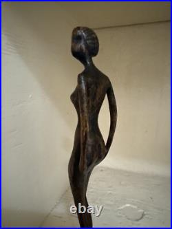 MID CENTURY WOOD SCULPTURE FEMALE MODEL Women WOMAN MODERNIST SIGNED MYSTERY
