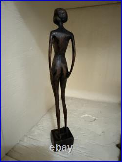 MID CENTURY WOOD SCULPTURE FEMALE MODEL Women WOMAN MODERNIST SIGNED MYSTERY