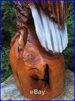 REALISTIC Chainsaw Carving BALD EAGLE CHERRY WOOD Sculptures Birds of Prey