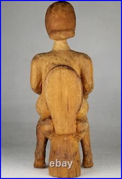 Rare Fine Sensitive Caganer Polychrome wood Carving Figural Seated Woman