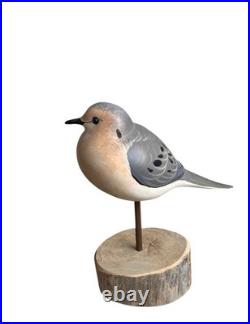 Robert Guge Mourning Dove Bird Carving
