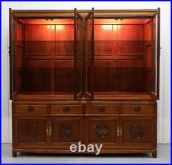 Stunning Chinese Rosewood Sideboard With Glass Shelves Carving Details & Lights