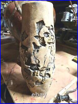 VINTAGE BRUTALIST Modern CERAMIC SCULPTED 3D VASE 12.5x5 Burl Wood LOOK Signed